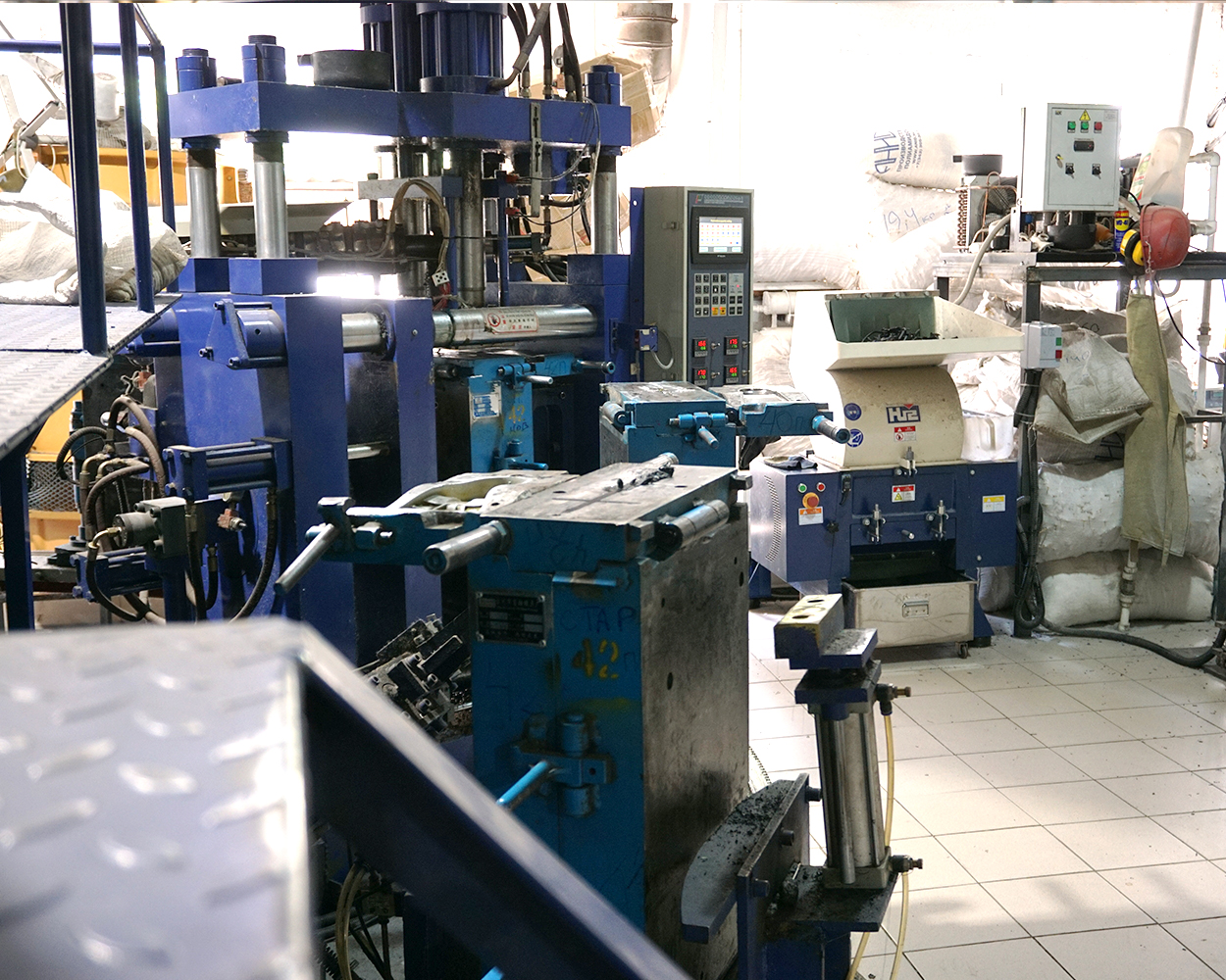 Производство спецобуви